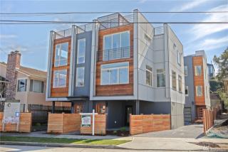 3038 Alki Ave, Seattle WA  98116-2611 exterior