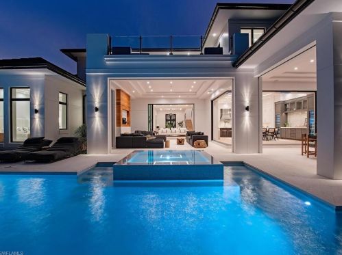 722 16 Ave, Naples FL 34117-2239 exterior