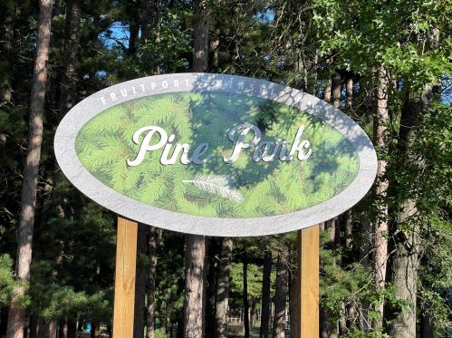 4416 Quarterline Rd, Meskegon MI 49444-4243 exterior