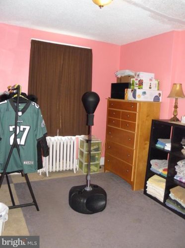 6366 Ditman St, Philadelphia PA 19135-3201 exterior