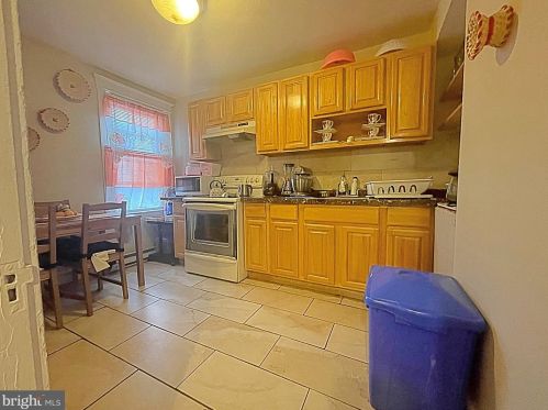 1839 68 St, Philadelphia PA 19142-1322 exterior