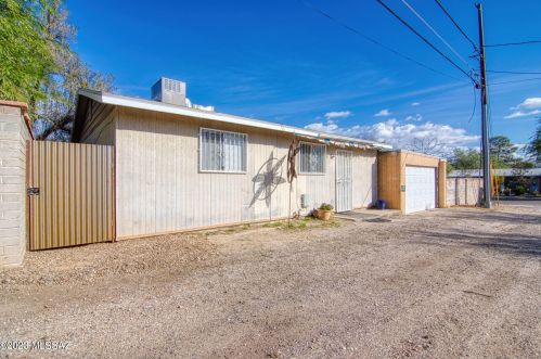 892 Glenn St, Tucson AZ  85705-4120 exterior