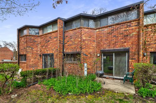 1145 Polk St, Chicago IL 60607-3415 exterior