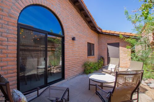 6825 18th St, Phoenix AZ  85042-5706 exterior