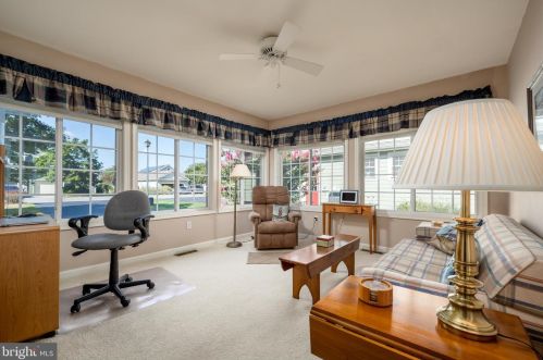 237 Lakeside Dr, Lewes DE 19958-8993 exterior