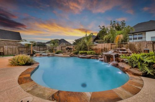 5607 Mustang Rdg Ln, Fulshear TX 77441-2149 exterior