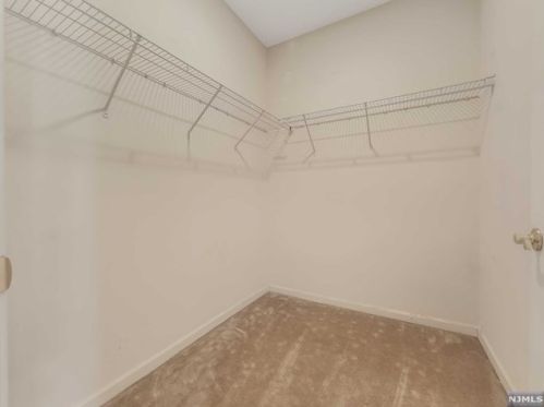 1303 Gatherings Dr, Paterson NJ 07508-1380 exterior