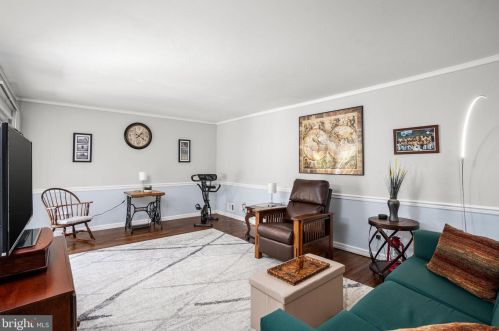 10 Blue Rdg Dr, Trenton NJ 08638-1214 exterior