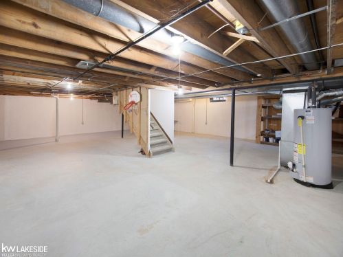 2681 Powderhorn Rdg Rd, Rochester MI 48309-1339 exterior