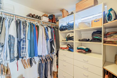 16026 10 St, Phoenix AZ 85086-0911 exterior