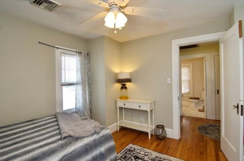 14 Benz St, Springfield MA 01118-1606 exterior