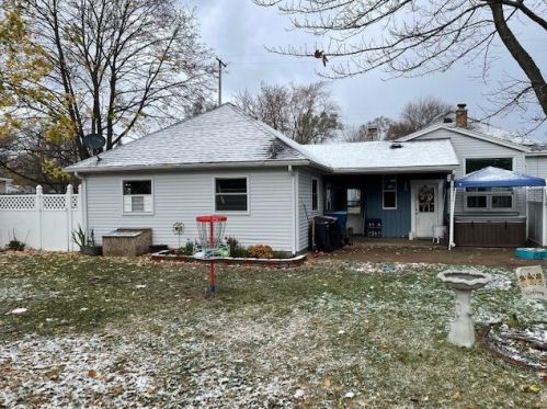 2367 Philo Ave, Meskegon MI 49441-1364 exterior