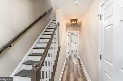 3528 21st St, Washington, DC 20020-6104