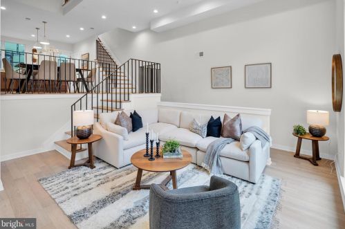 959 Marshall St, Philadelphia PA 19122 exterior