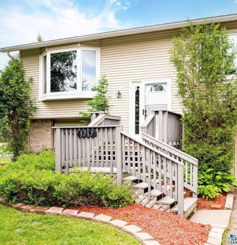 3717 Chambersburg Ave, Duluth, MN 55811-3061