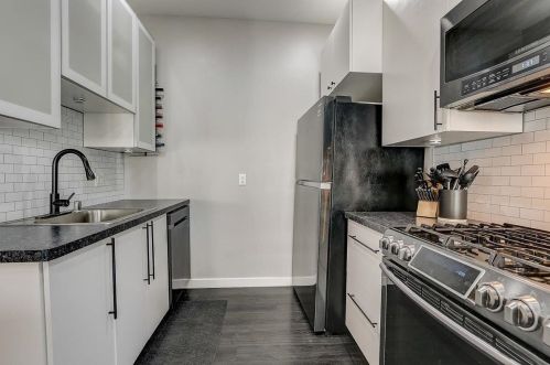 3955 Maple Grove Dr, Madison WI  53719-1842 exterior