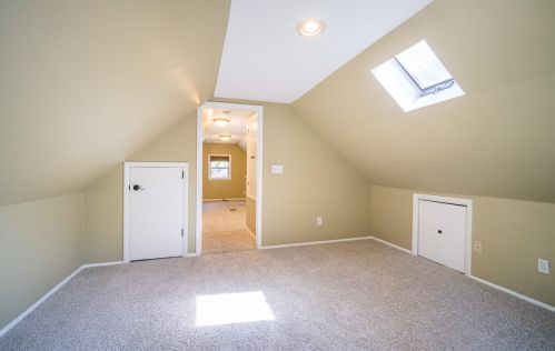 227 Van Norman Ave, Milwaukee WI 53235-5727 exterior