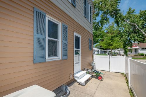 5411 Ohio Ave, Milwaukee WI 53219-4453 exterior