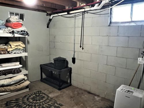 1425 Poulson Rd, Meskegon MI exterior