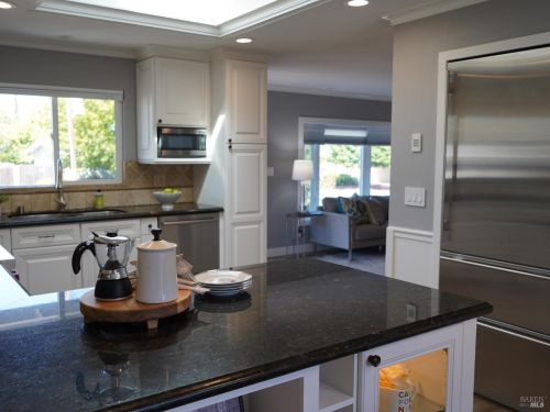 4351 Dorset Ct, Concord CA 94521-4220 exterior