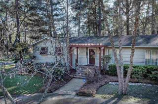 2335 Northside Dr, Jackson MS  39211-4766 exterior