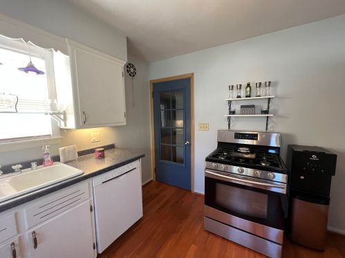 2640 71, Milwaukee WI 53219-2511 exterior