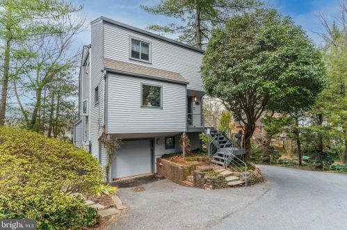 5032 Dana Pl, Washington, DC 20016-3441