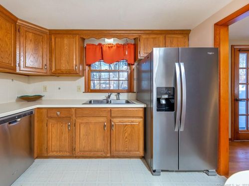 155 Dorothy Dr, Torrington CT 06790-4209 exterior