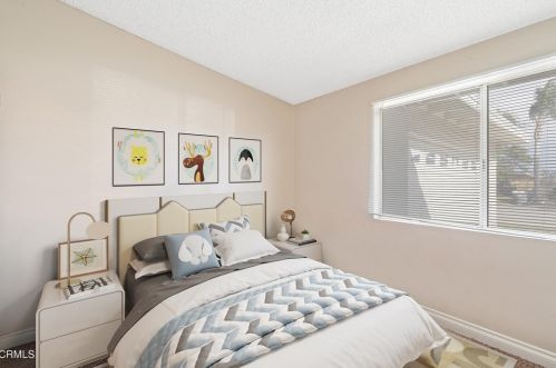 3211 Madera Pl, Oxnard CA 93033-5757 exterior