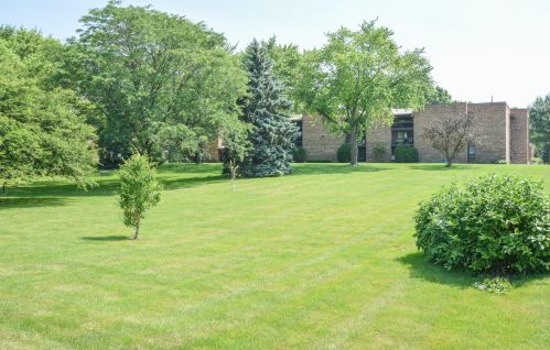 3765 88th St, Milwaukee WI  53222-2730 exterior