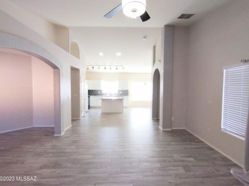 5781 Cortaro Crossing Dr, Tucson AZ  85742-8126 exterior