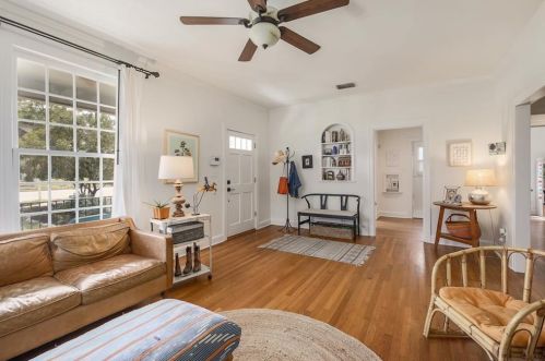 1708 Cedar Ave, Austin TX 78702-1429 exterior