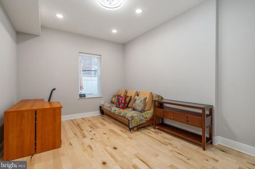 1605 18th St, Philadelphia PA  19145-1402 exterior