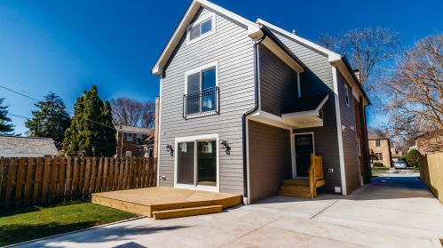 5135 Neenah Ave, Chicago IL  60656-3728 exterior