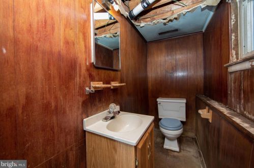 337 Davistown Rd, Blenheim NJ 08012-3301 exterior