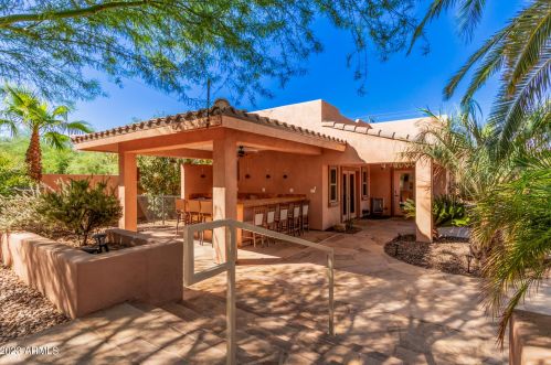 16402 40 Pl, Phoenix AZ 85050-8973 exterior