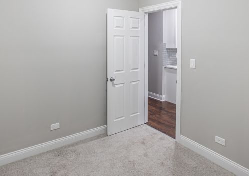 12211 Wallace St, Chicago IL  60628-6417 exterior