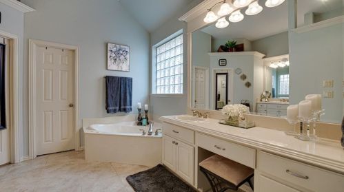 14934 Daneway Dr, Frisco TX 75035-7497 exterior