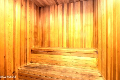 1810 Blacklidge Dr, Tucson AZ  85719-2772 exterior