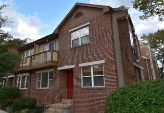 1101 Vernon St, Arlington, VA 22201-4732
