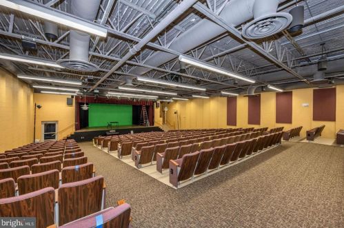 3406 Chiswick Ct, Silver Spring MD  20906-1606 exterior