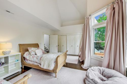 2704 Racine Ave, Chicago IL 60614-1206 exterior