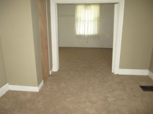 7343 Denniston Ave, Pittsburgh PA 15218-2526 exterior