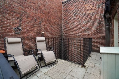 104 Revere St, Boston MA exterior