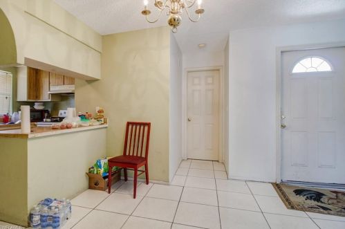 1989 46 St, Naples FL 34116-5837 exterior