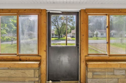 5024 Westnedge Ave, Kalamazoo MI 49004-3071 exterior