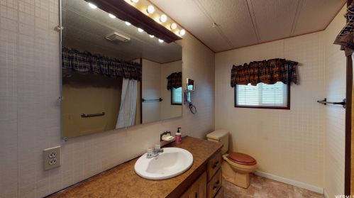 71 Alta Vw Way, Sandy UT 84070-3231 exterior