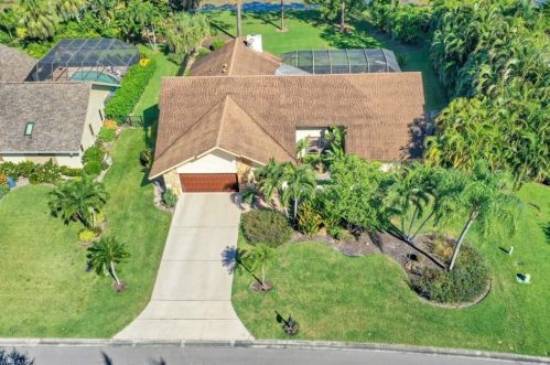 1915 Empress Ct, Naples FL 34110-8141 exterior