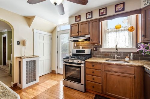 1242 Morningside Ave, Pittsburgh PA 15206-1351 exterior