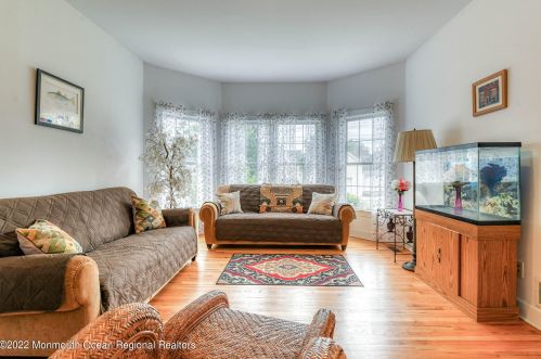 92 Washington St, Locust NJ 07760-1432 exterior